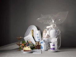 Royal Copenhagen White Fluted Half Lace Theekan -Beste Bestek Winkel 47345 01 4 EnvironmentImage 79e4a4d463