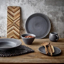 Bloomingville Raben Bord Ø21 Cm 7 Bloomingville Raben Bord Ø21 Cm -Beste Bestek Winkel 47394 01 3 EnvironmentImage f255704a96