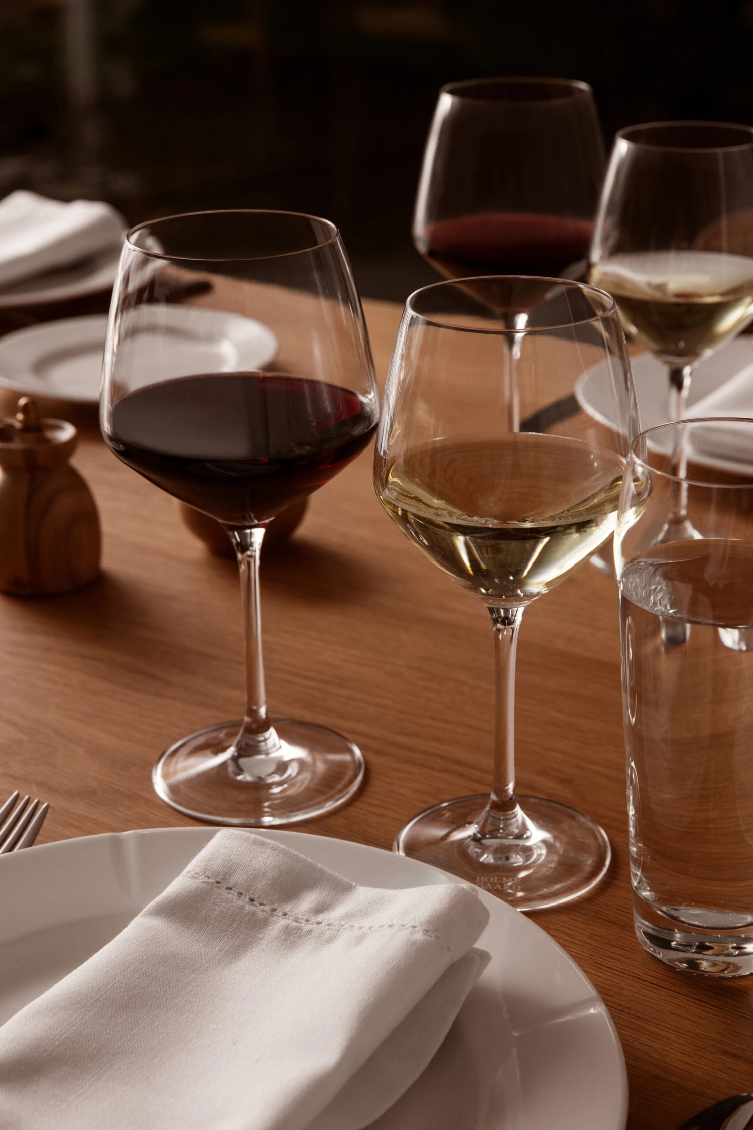 Holmegaard Perfection Wittewijnglas 32 Cl 6-pack 4 Holmegaard Perfection Wittewijnglas 32 Cl 6-pack - Afbeelding 2