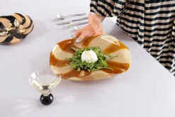 ByOn Curve Schotel Brown-beige -Beste Bestek Winkel 508616 01 10 EnvironmentImage 65387da6b8