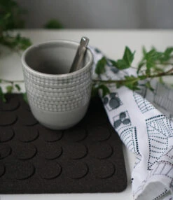 Dots Vierkante Pannenonderzetter 20x20 Cm -Beste Bestek Winkel 572421 01 42 EnvironmentImage 2081abac57