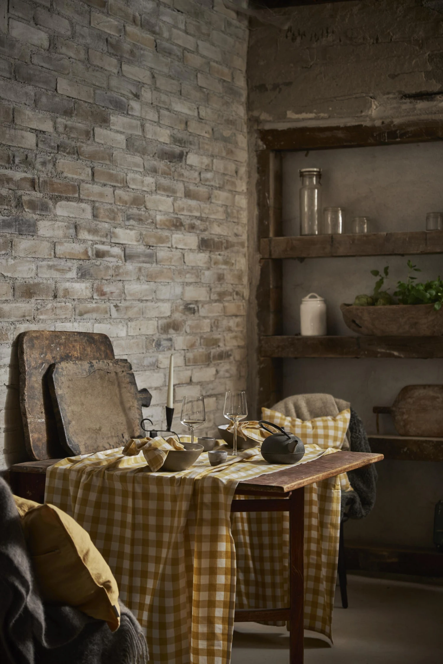 Grete Tafelkleed 135x250 Cm 4 Grete Tafelkleed 135x250 Cm - Afbeelding 2