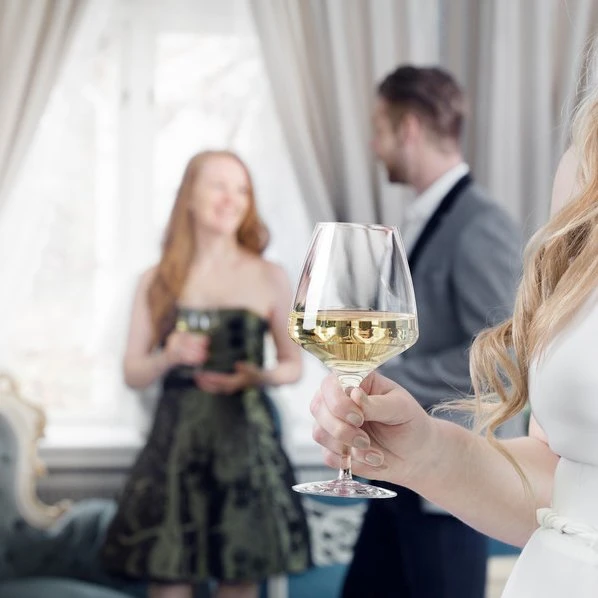 Orrefors Pulse Wijnglazen 4-pack 4 Orrefors Pulse Wijnglazen 4-pack - Afbeelding 2